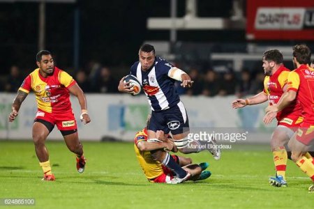 sione-tau-of-agen-during-the-pro-d2-match-between-su-agen-and-usap-picture-id624865100?s=594x594.jpg